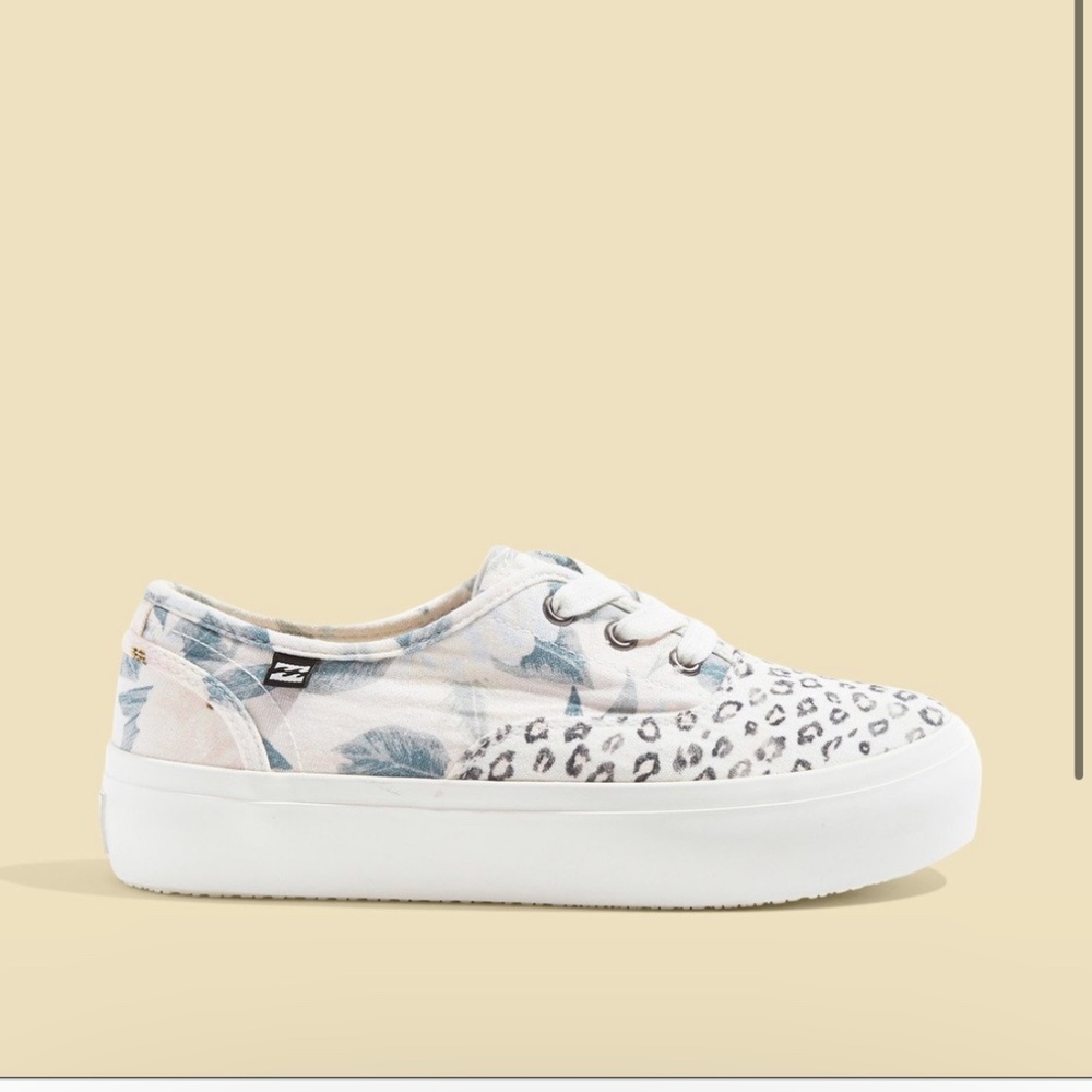 Salty blonde billabong summer shoe